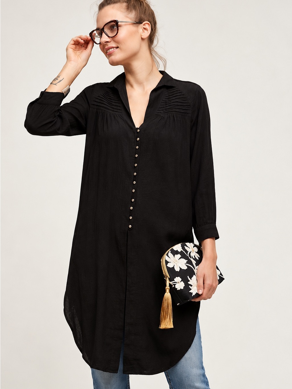 ANTHROPOLOGIE MAEVE Ceycen Black Longline Button-Front  Tunic Top